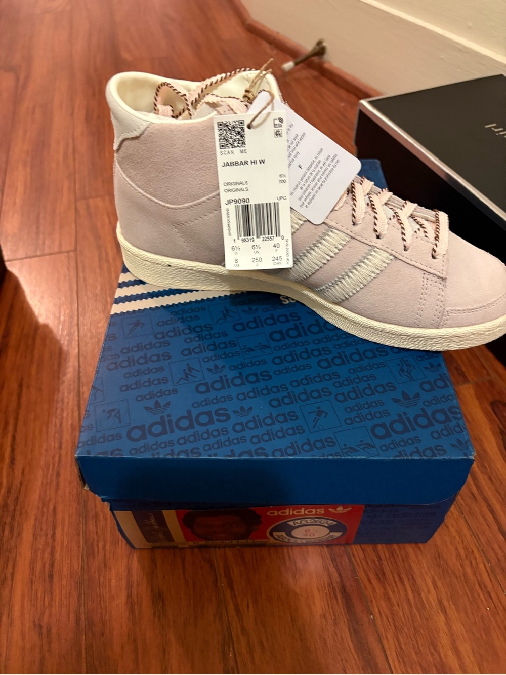 adidas Jabbar Hi W Light Pink Suede High-Tops